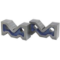 新潟精機（株） SV-125AT ＳＫ　鋳鉄製ＶブロックＡ型　１２５ｍｍ