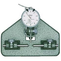 （株）テクロック FM-5 HYOJUNGATA テクロック　小形偏心測定器