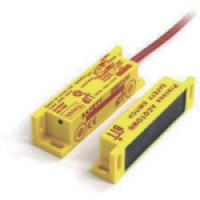 ライン精機（株） FURTIF AMX4 ライン精機　セーフティードアＳＷ