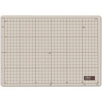 オルファ（株） 134B ＯＬＦＡ　カッターマットＡ４