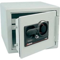 マスターロック・セントリー日本（株） W3427 セントリー　ダイヤル式１時間耐火保管庫