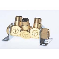 日本千代田 CHIYODA 3MM4-10 チヨダ　フリージョイント４　３ＷＡＹ　８ｍｍ