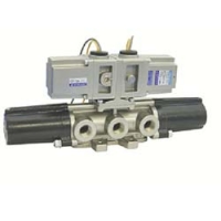 日本精器（株） BN-7M47C-25-E-100 日本精器　４方向電磁弁　２５Ａ　ＡＣ２００Ｖ　７Ｍシリーズ３ポジション