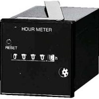 パナソニック　デバイスＳＵＮＸ（株） TH242 Ｐａｎａｓｏｎｉｃ　アワーメータ　ＴＨ２４　リセットボタン付　ＡＣ２００Ｖ