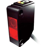 アズビルトレーディング（株） HP100-A2 アズビル　アンプ内蔵光電センサ　直接反射形　検出距離１ｍ　ＮＰＮ出力