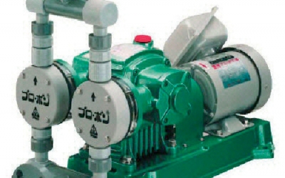 共立机巧 KUK   FF3-4000-P KUK　定量泵　PVC製