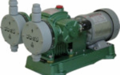 共立机巧 KUK   D-2000-P KUK　两连式定量泵 PVC製