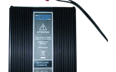 广州藤野代理  CXS   5998981 充电器　24Vー10Ａ2 日本军工品质