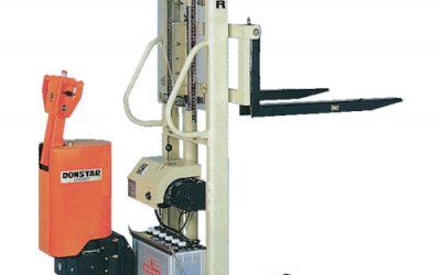 KANTOH   DS-80-15 自行式电动油压堆高机 80-15