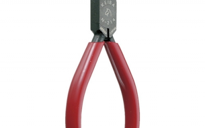 马牌 KEIBA  N-214  斜口高级电工钳　100