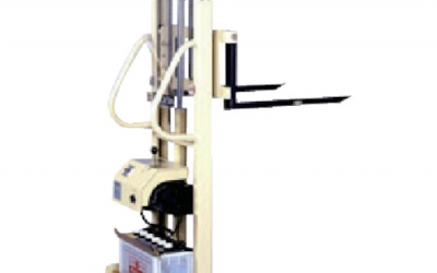 KANTOH   35-15 电动油压堆高机 35-15