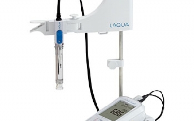日本堀場製作所 HORIBA D-71LAB 便携式pH表LAHIAact
