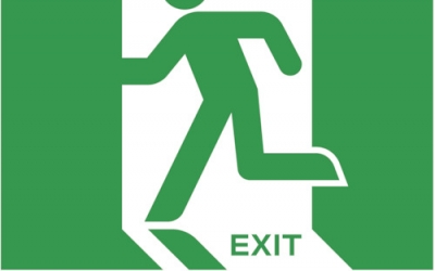 日本中山 TRUSCO TMH-1818-B【售罄废番】  磁铁标志（蓄光反射型）180X180紧急出口