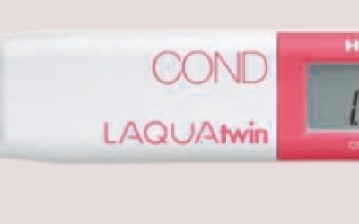 日本 ADVANTEC  ​小型电导率计  EC-33B  0.12mL微量测定的防水结构