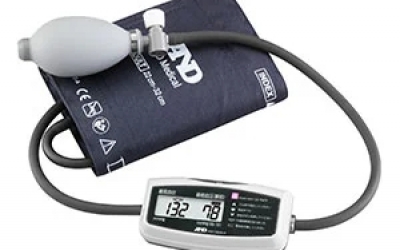 日本原装 AND 艾安得 数字式血压计 UA-704CR 测量范围  压力:0~299mmHg