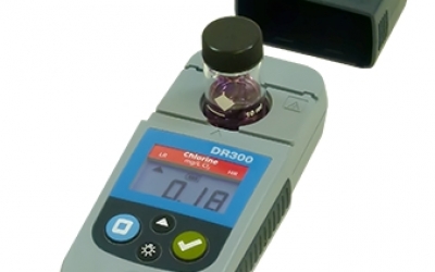 日本原装 TOADKK 东亚电波 余氯计 DR300/RC-31P 防水结构