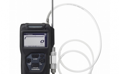 日本原装 COSMOS 新宇宙 监测仪  XP-3320II-V  气体警报方式液晶显示