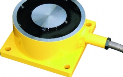 日本走空运 KANETEC 强力 电磁铁 CEM-16/CEM-23/CEM-16SR/CEM-23SR  适用于倒角等轻加工