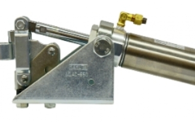 日本进口 KAKUTA 大阪角田 气动夹钳 No.AC650V  可以同时工作多个