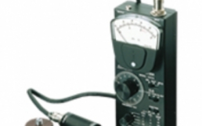 日本进口 showasokki 昭和测器 振动计 Model-1022A  进行振动频率分析