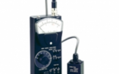 日本 showasokki 昭和测器 振动计 ​Model-1422A  进行水平和垂直测量