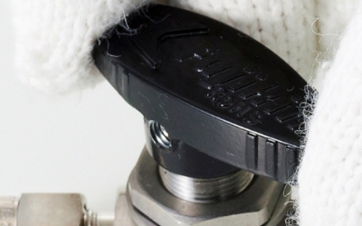 日本源头报价 fujikin 富士金 球阀 DBV-12B-R  PUBV954  全开高度