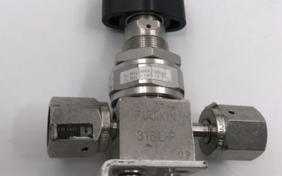 日本渠道 fujikin 富士金 VUWL-12-V 弯头接头 PUWL-12  材料不锈钢