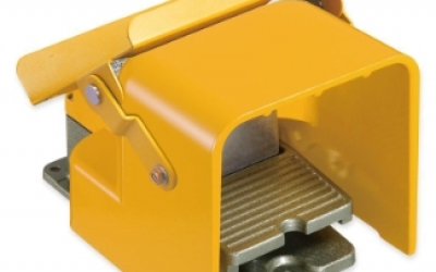 日本厂家 OJIDEN 大阪 脚踏开关 OFL-V-SM2KSS4  安全锁定杆