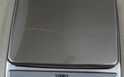 Vibra 新光电子 电子秤 ALE223  ALE323 采用大型液晶 日本一手价格