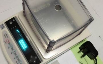 日本厂家 Vibra 新光电子 电子秤 FJ-150K  FJ-300K  最小显示