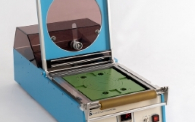 日本原装 HUGLE 藤宫 切割机  HS-7600  可调节的粘着压力