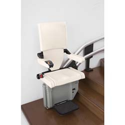 クマリフト（株） 09JSR クマリフト　いす式階段昇降機自由生活曲線型グレードアップ仕様