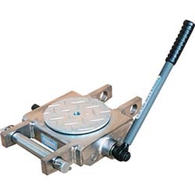 カツヤマキカイ（株）エンジニアリング事業部 WDP-2U チル　チルローラードライブ型　能力２トン