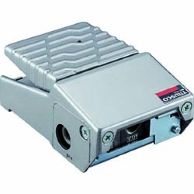 日本中山 TRUSCO  TP-4PA31-8 ＴＲＵＳＣＯ　足踏み切替え弁　ポート３