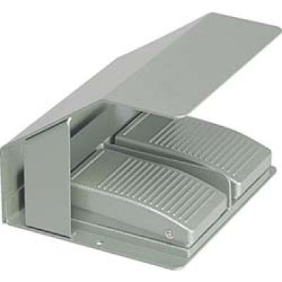 大阪自動電機（株） OFL-TV-M3C オジデン　フットスイッチ